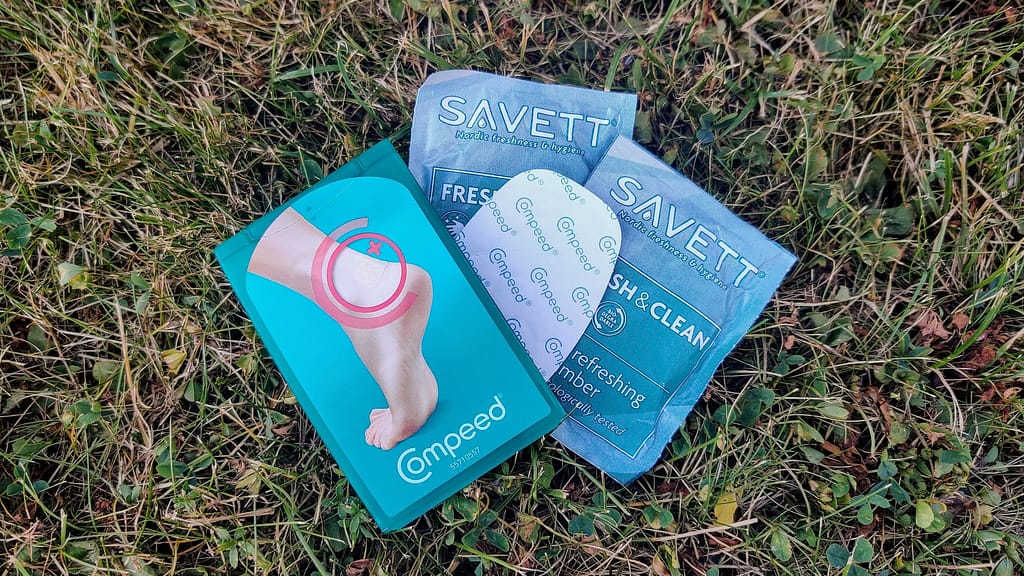Compeed Hydro Seal Bandages And Wound Cleaning Wipes